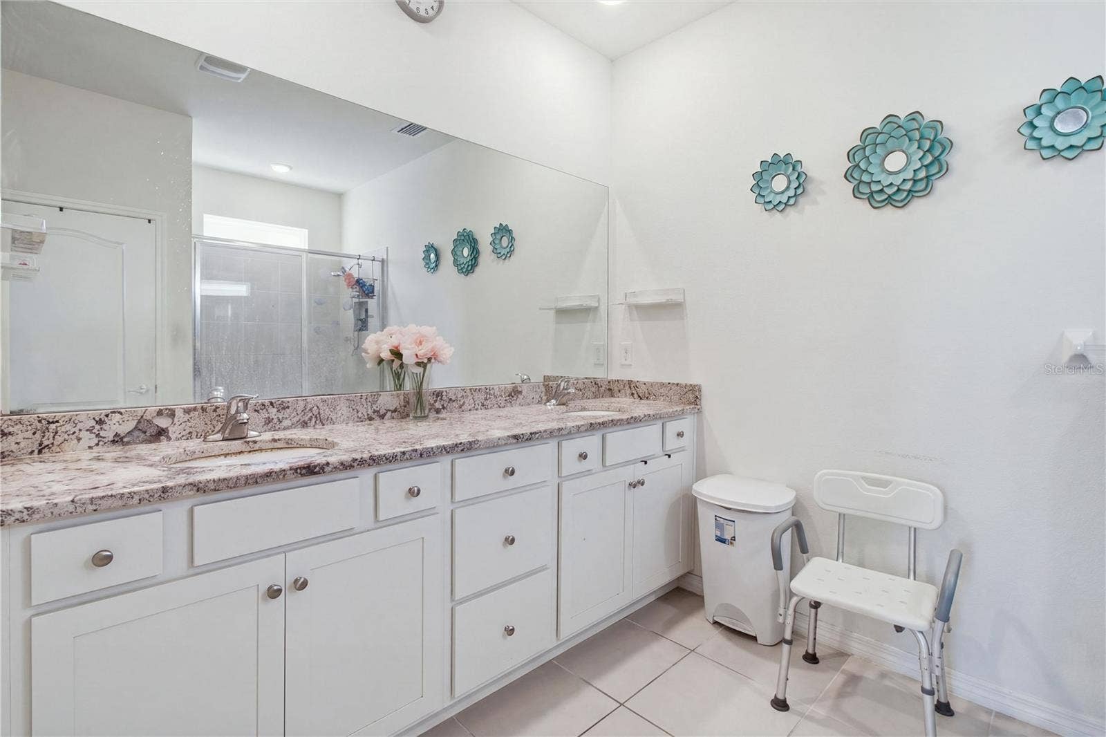 5910 OAK BRIDGE COURT, Bradenton, FL 34211 5910 OAK BRIDGE COURT, Bradenton, FL 34211