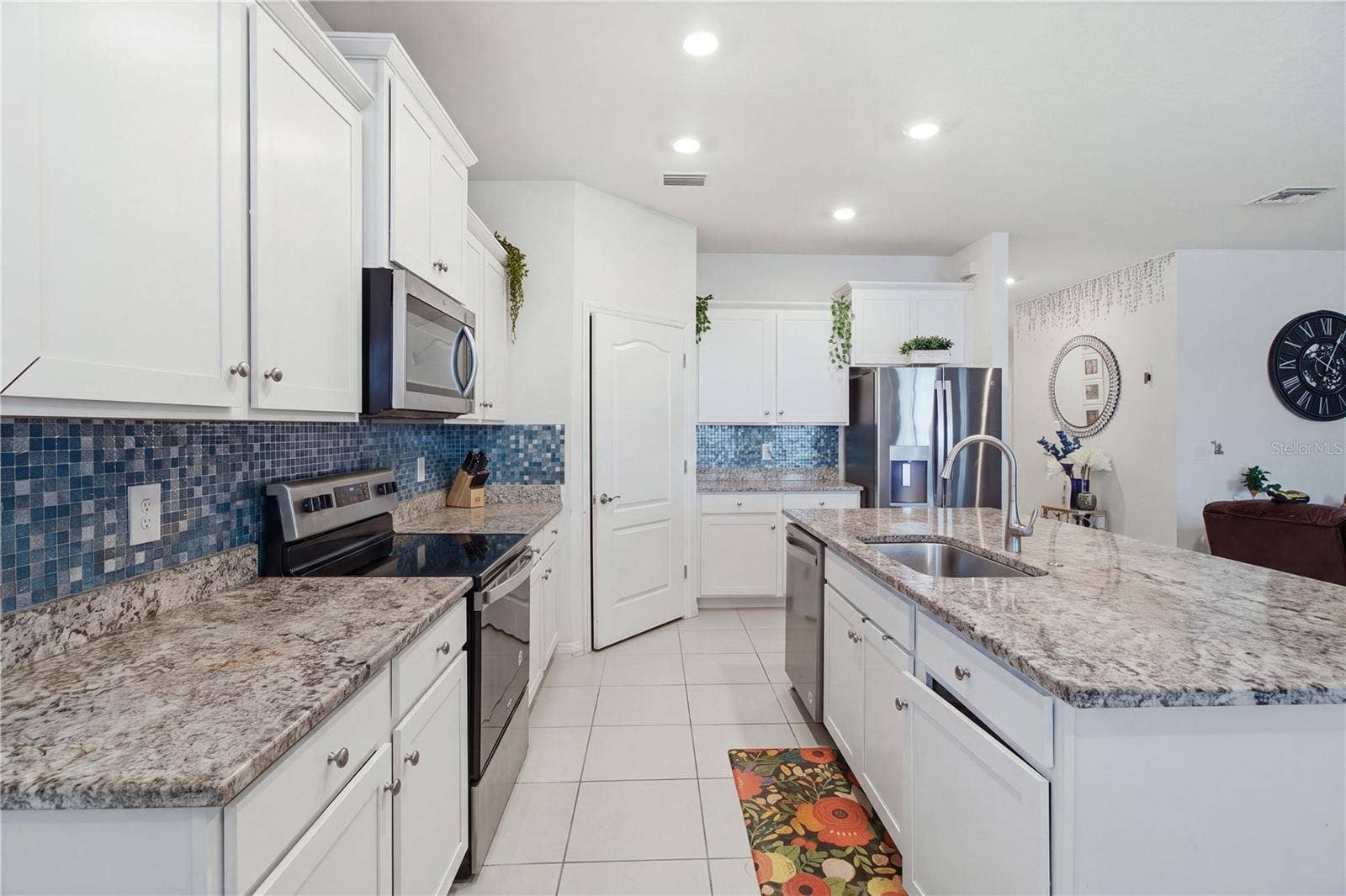 5910 OAK BRIDGE COURT, Bradenton, FL 34211 5910 OAK BRIDGE COURT, Bradenton, FL 34211