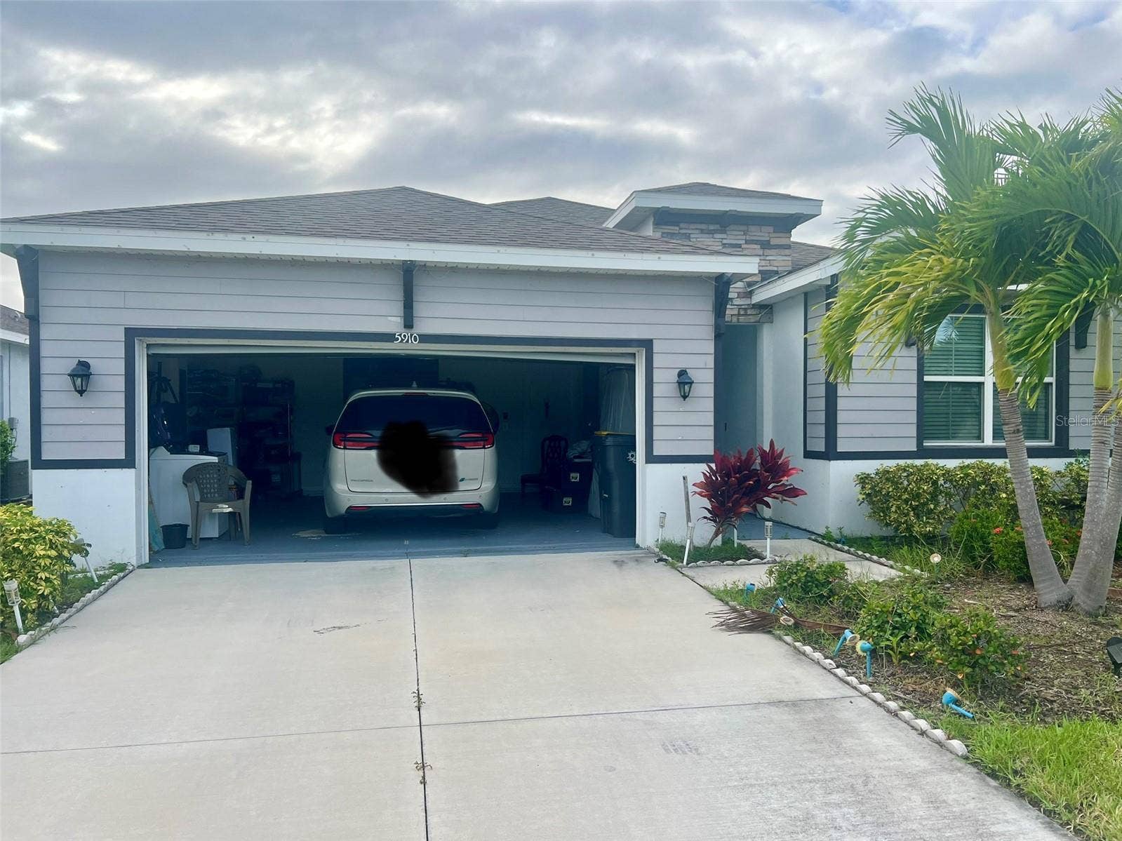 5910 OAK BRIDGE COURT, Bradenton, FL 34211 5910 OAK BRIDGE COURT, Bradenton, FL 34211