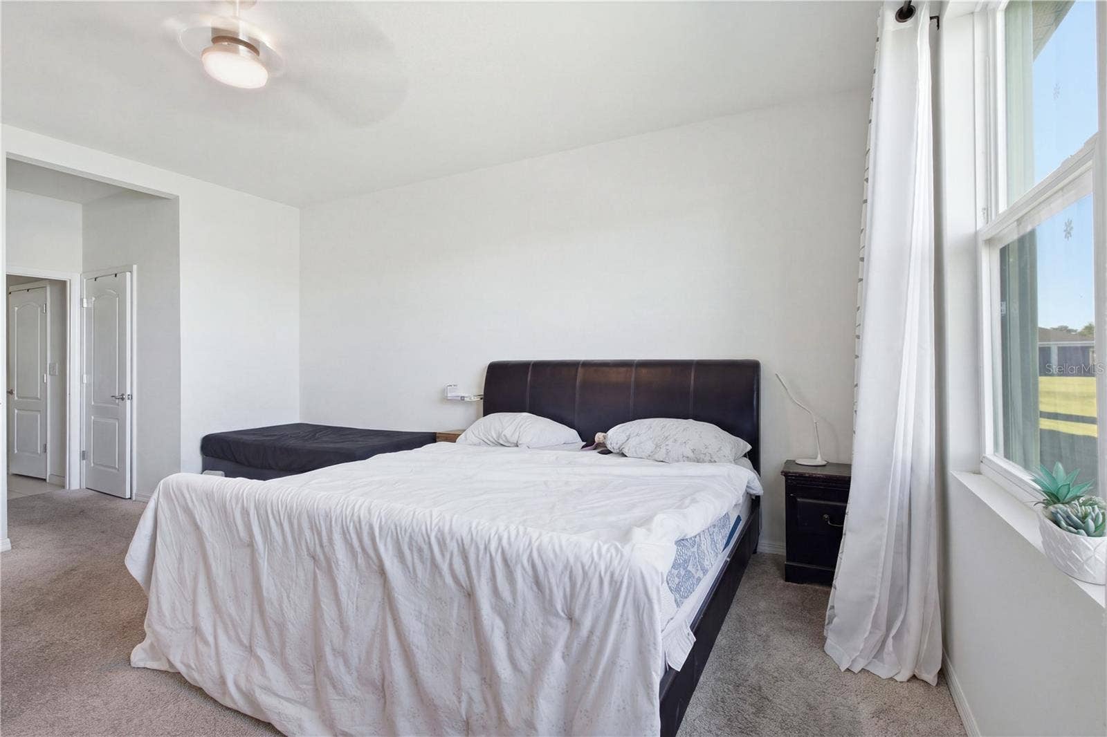 5910 OAK BRIDGE COURT, Bradenton, FL 34211 5910 OAK BRIDGE COURT, Bradenton, FL 34211