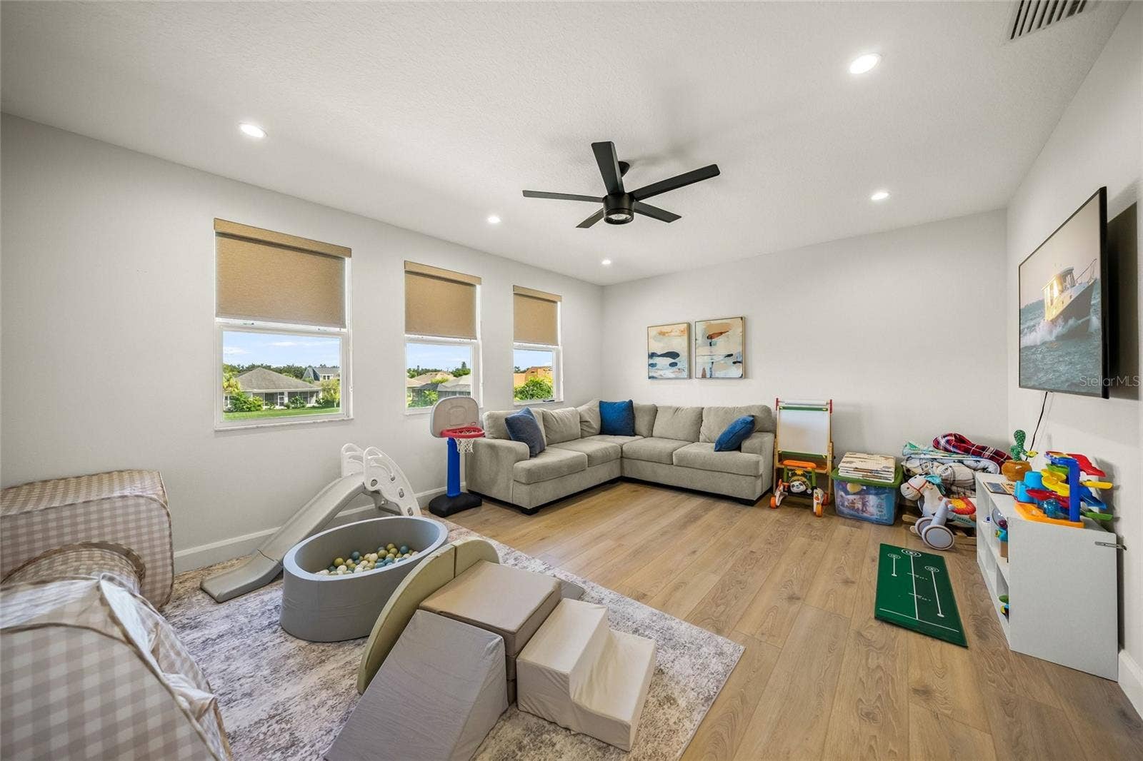 4707 GARDEN ARBOR WAY, Bradenton, FL 34203 4707 GARDEN ARBOR WAY, Bradenton, FL 34203