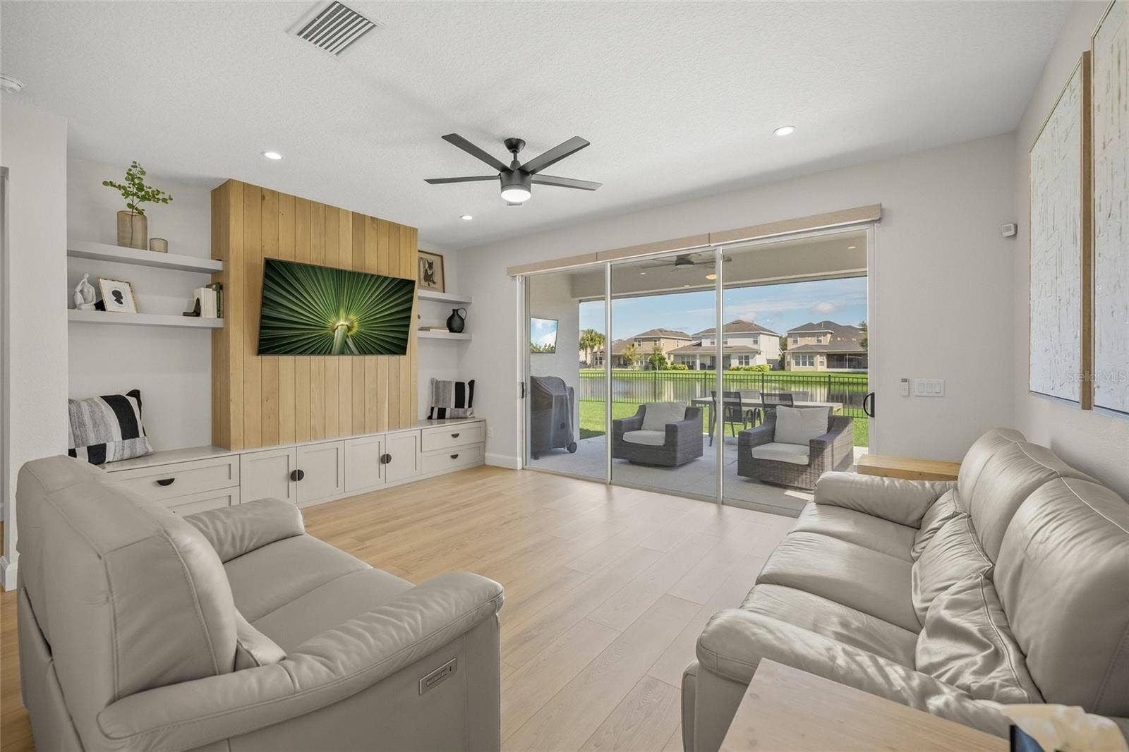 4707 GARDEN ARBOR WAY, Bradenton, FL 34203 4707 GARDEN ARBOR WAY, Bradenton, FL 34203