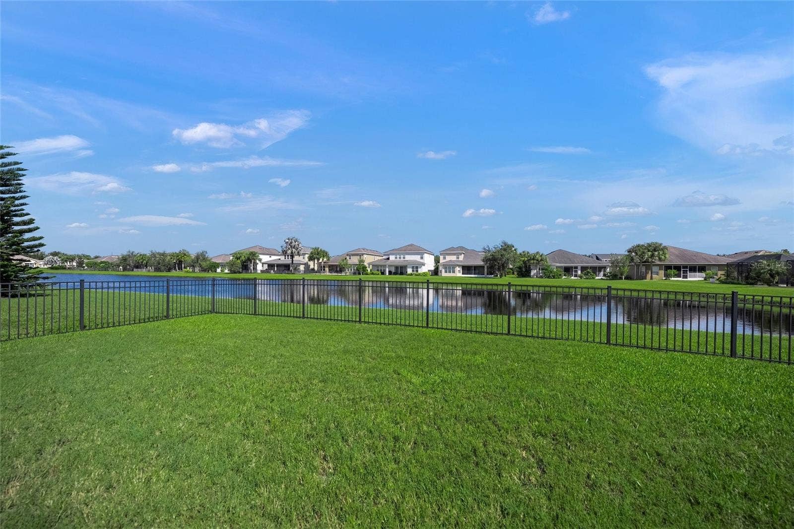 4707 GARDEN ARBOR WAY, Bradenton, FL 34203 4707 GARDEN ARBOR WAY, Bradenton, FL 34203
