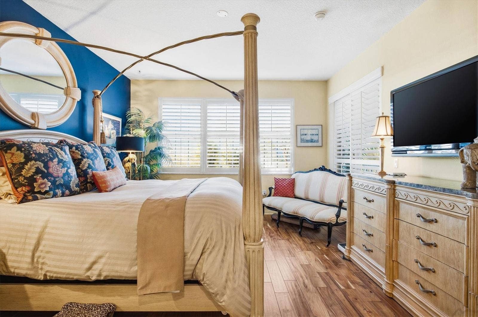 232 HIDDEN BAY DRIVE, #303, Osprey, FL 34229
