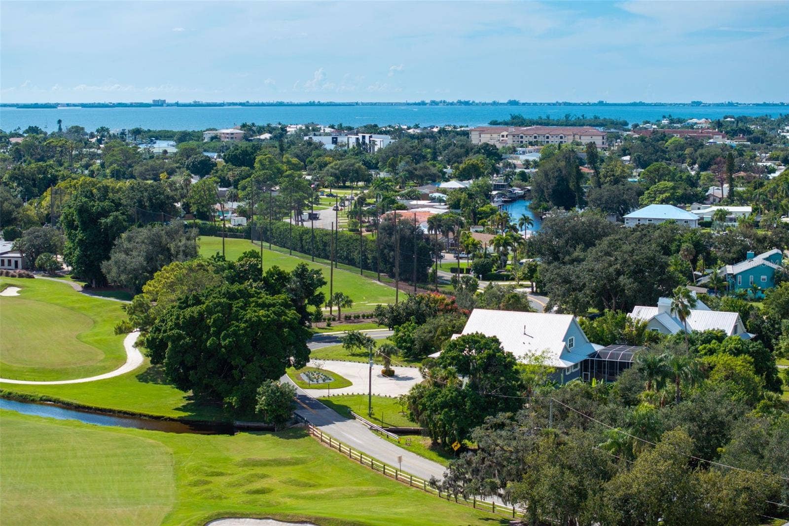 423 MAGELLAN DRIVE, Sarasota, FL 34243