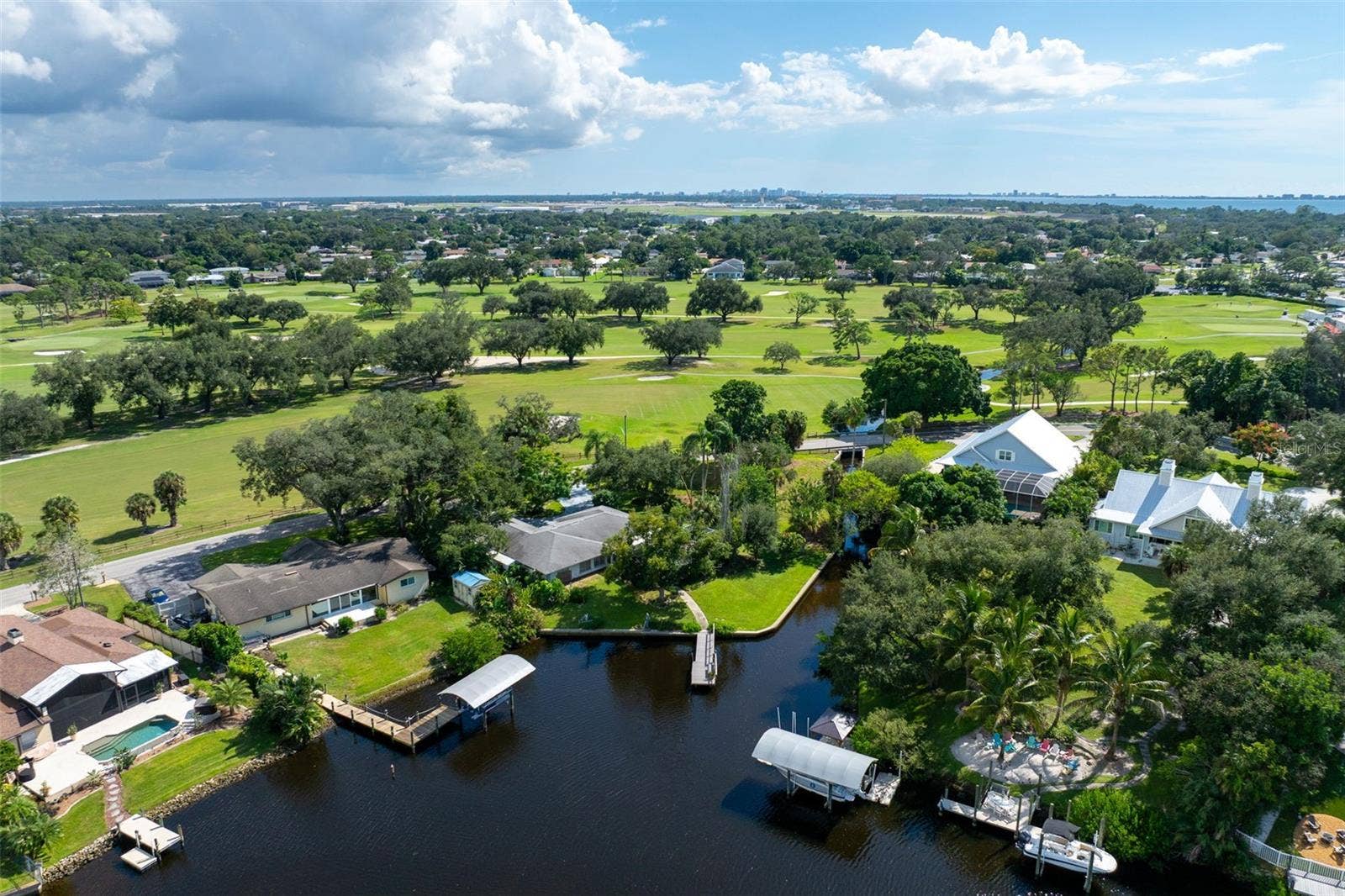 423 MAGELLAN DRIVE, Sarasota, FL 34243