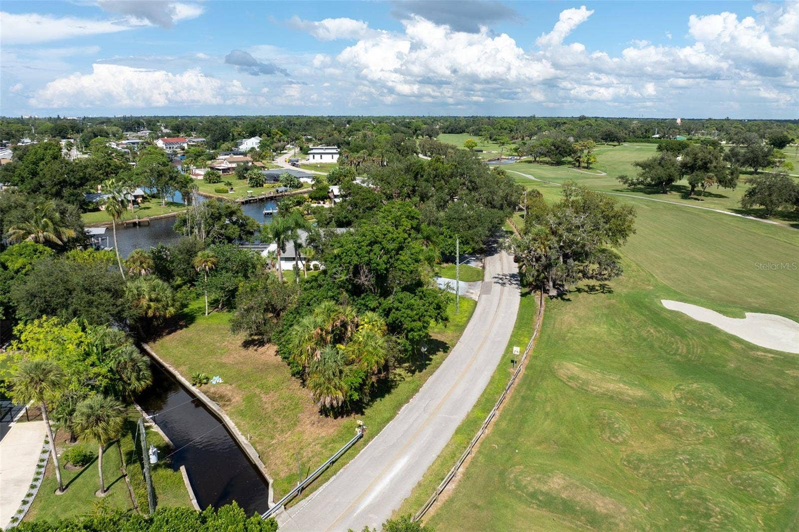 423 MAGELLAN DRIVE, Sarasota, FL 34243