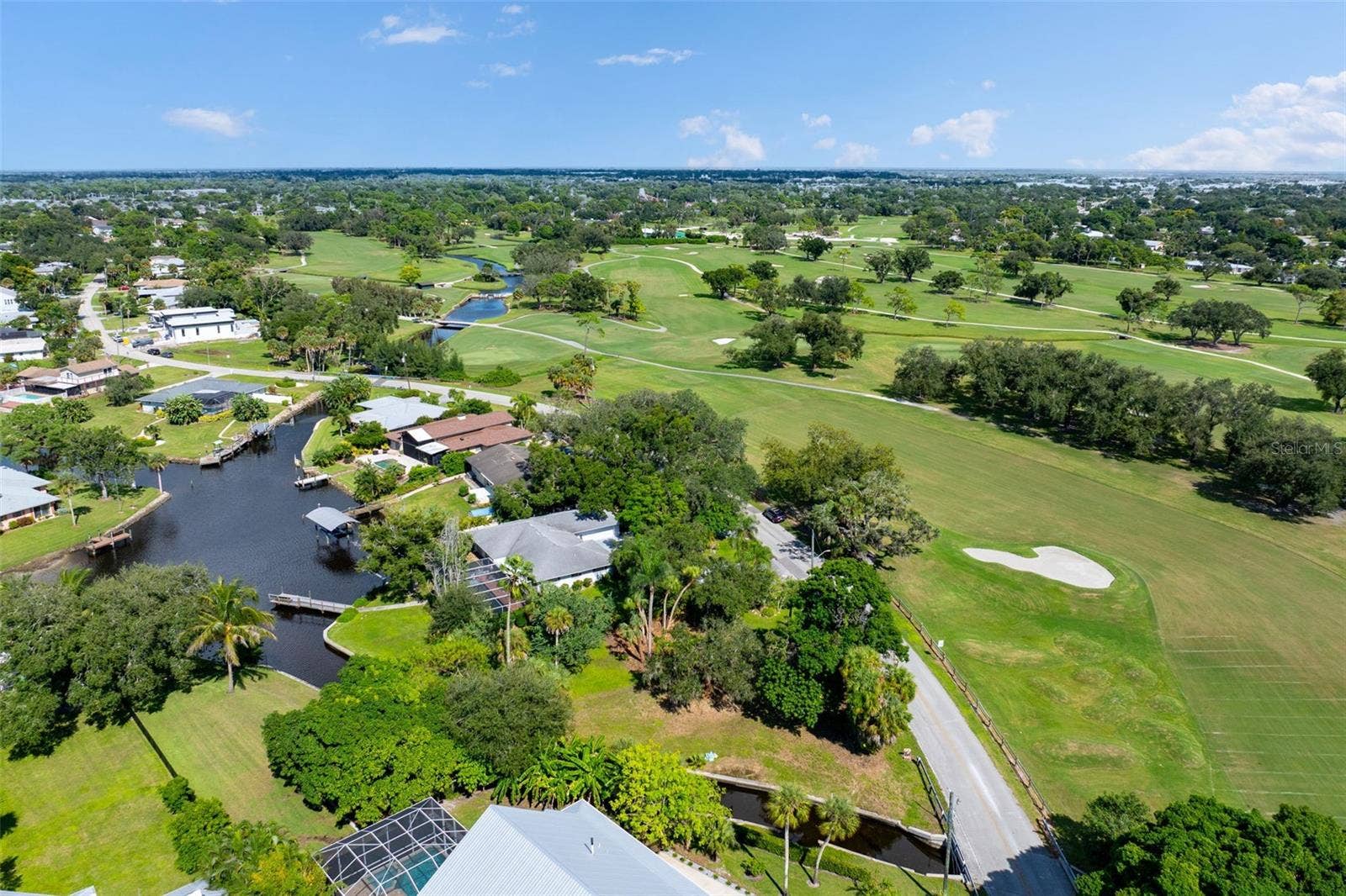 423 MAGELLAN DRIVE, Sarasota, FL 34243