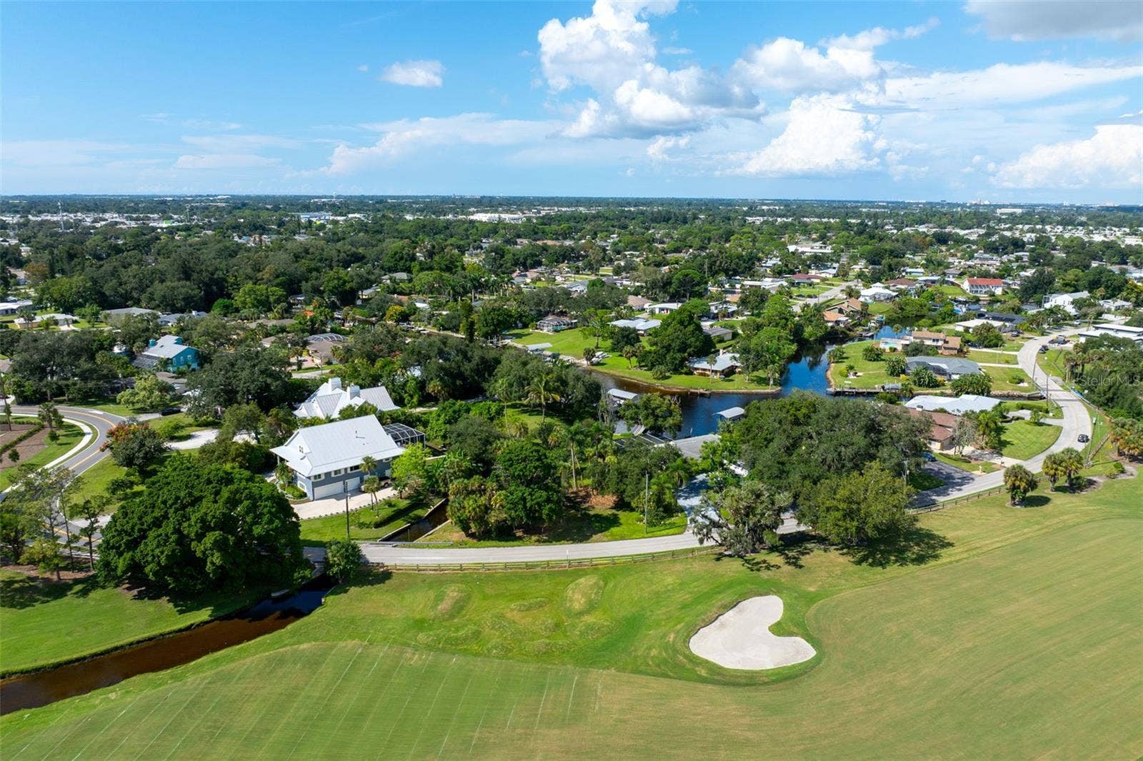 423 MAGELLAN DRIVE, Sarasota, FL 34243