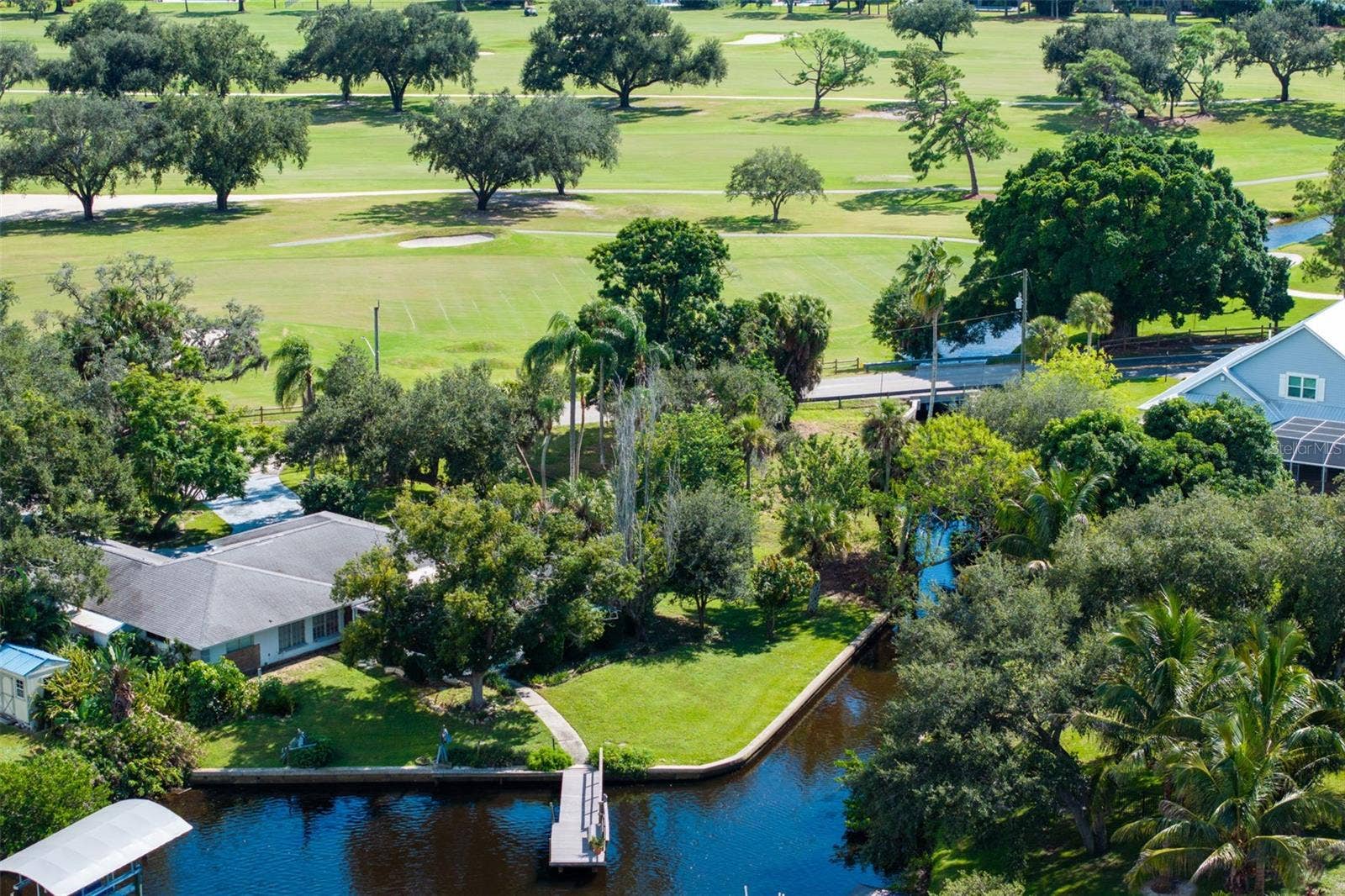 423 MAGELLAN DRIVE, Sarasota, FL 34243