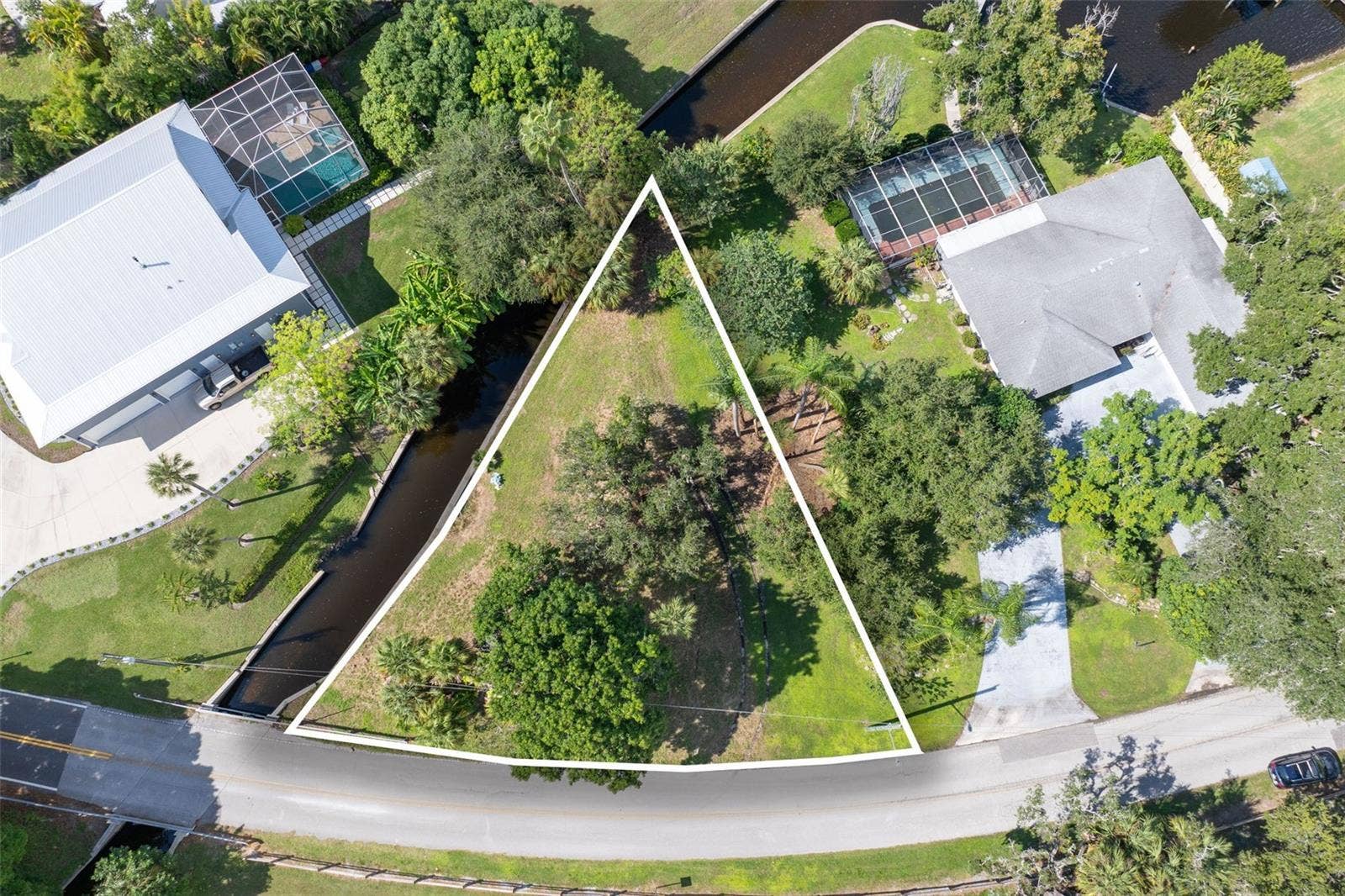423 MAGELLAN DRIVE, Sarasota, FL 34243