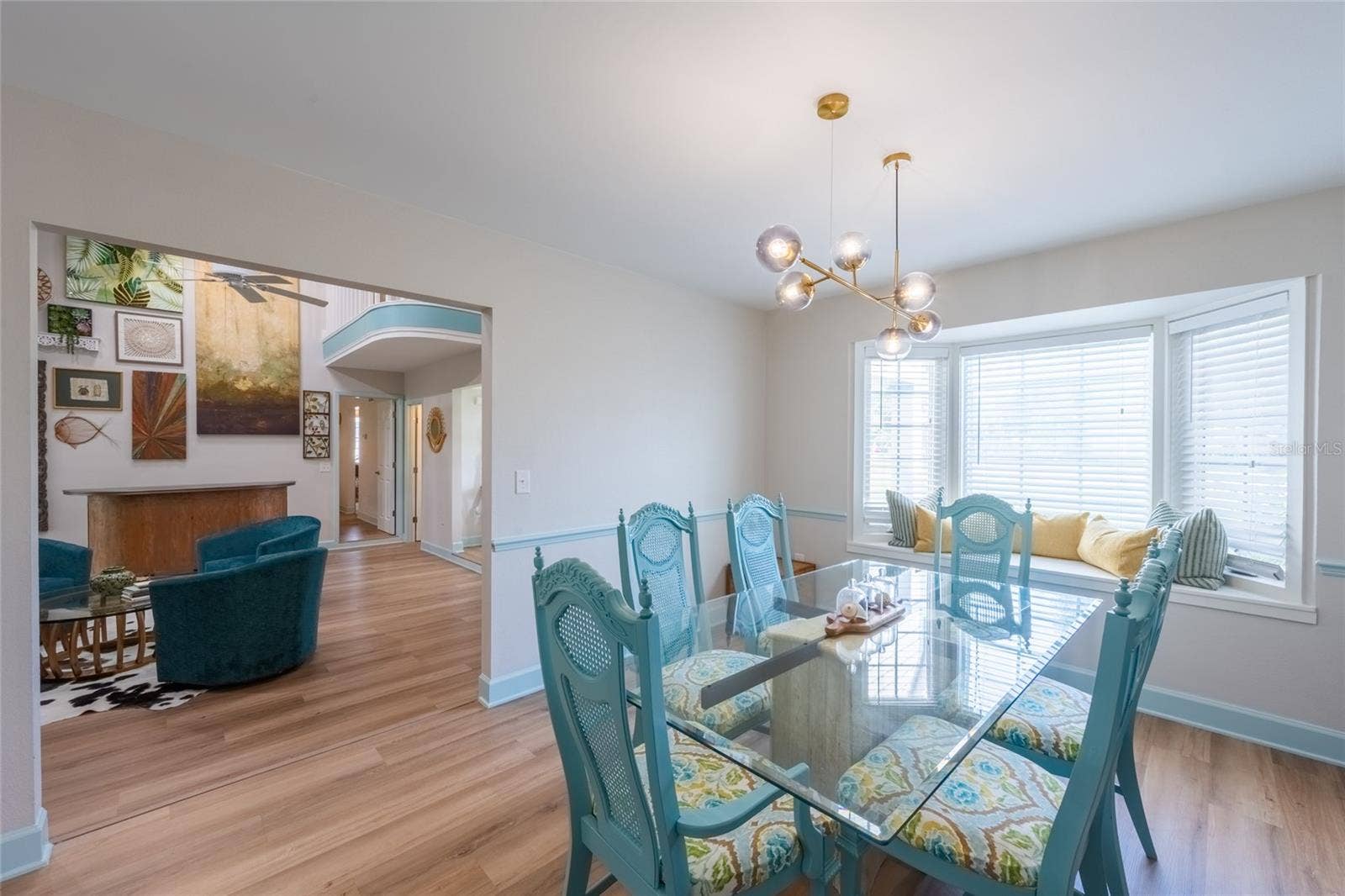5005 CANTERBURY DRIVE, Sarasota, FL 34243 Lounge/ Dining Room