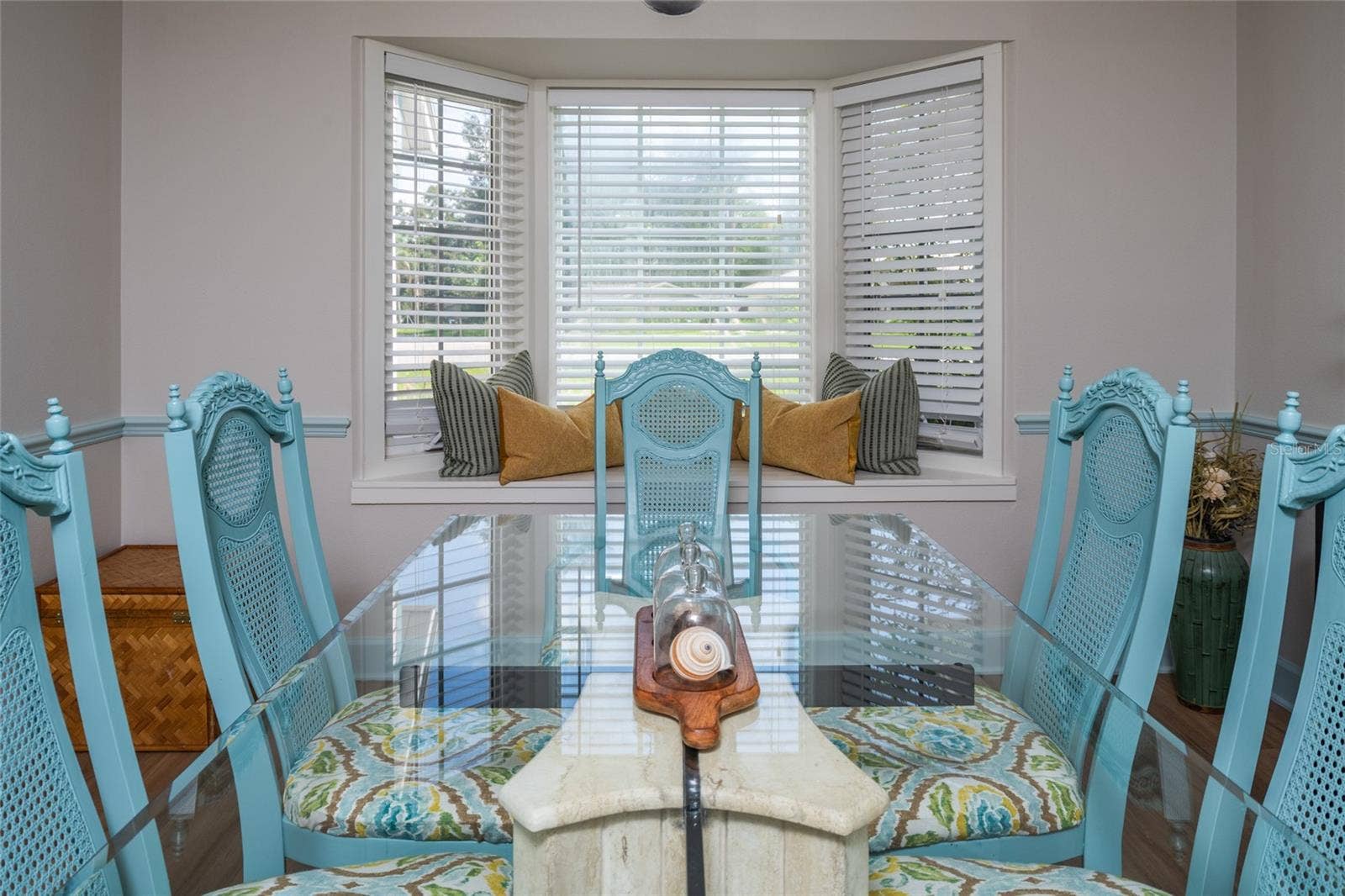 5005 CANTERBURY DRIVE, Sarasota, FL 34243 Dining Room