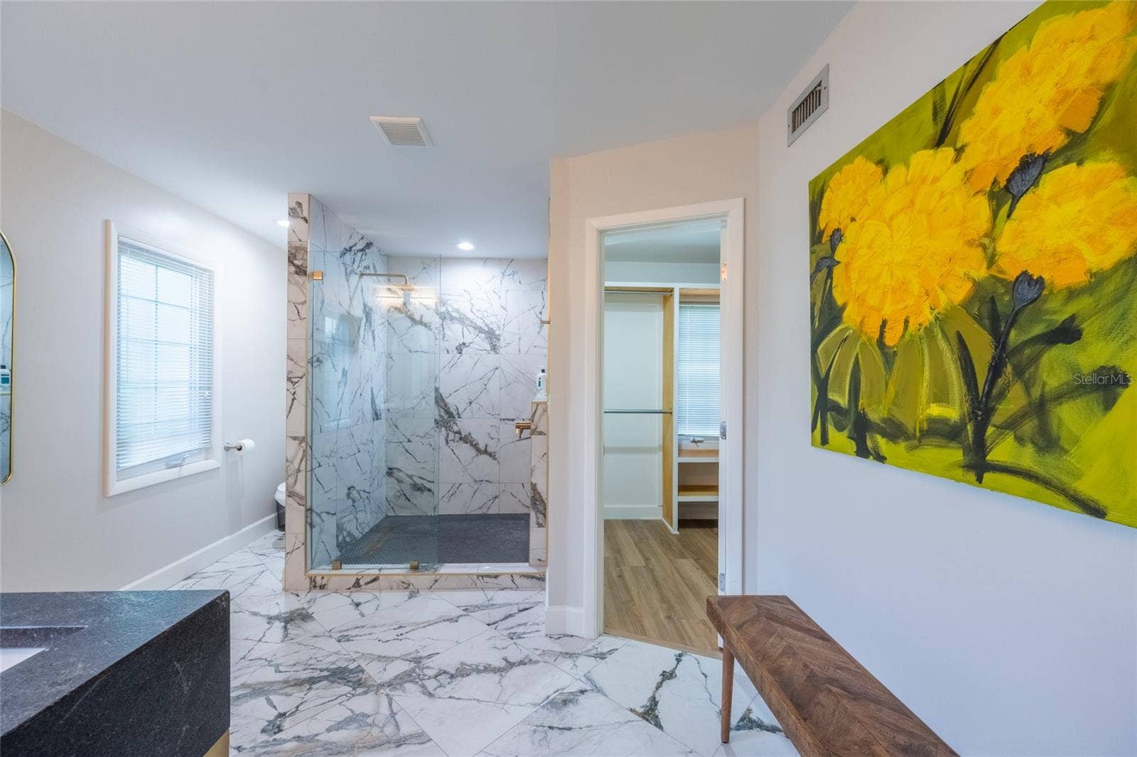 5005 CANTERBURY DRIVE, Sarasota, FL 34243 Primary Bathroom