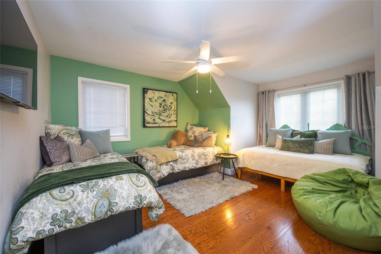 5005 CANTERBURY DRIVE, Sarasota, FL 34243 Third Bedroom