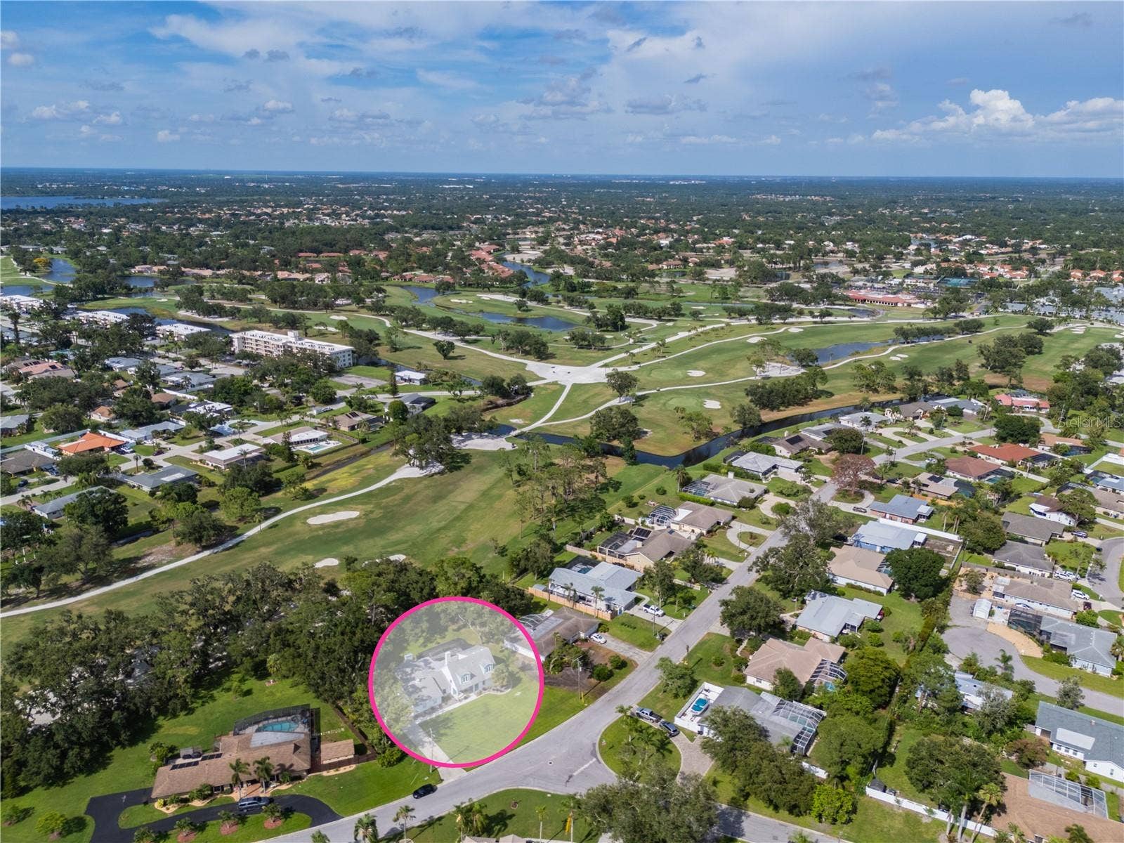 5005 CANTERBURY DRIVE, Sarasota, FL 34243 Location