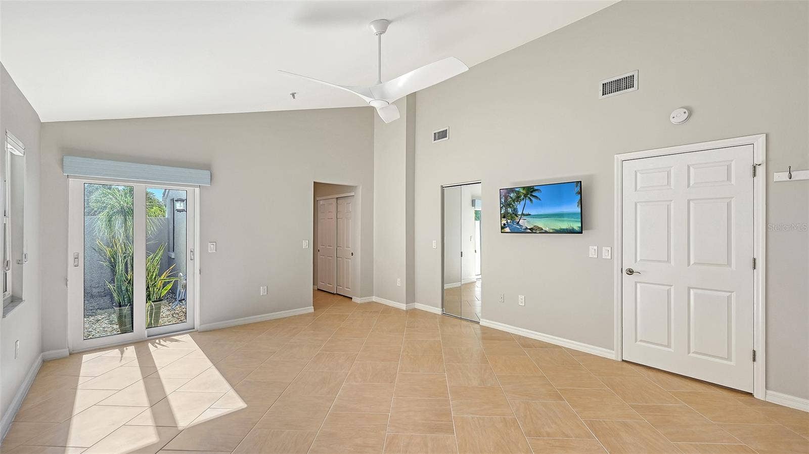 2245 HARBOURSIDE DRIVE, #101, Longboat Key, FL 34228 2245 HARBOURSIDE DRIVE, #101, Longboat Key, FL 34228
