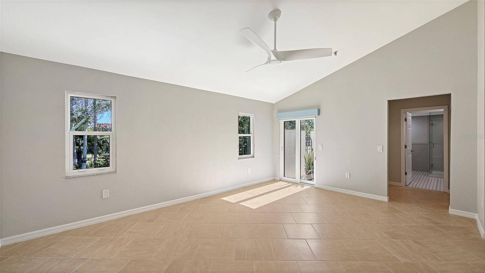 2245 HARBOURSIDE DRIVE, #101, Longboat Key, FL 34228 Primary Bedroom