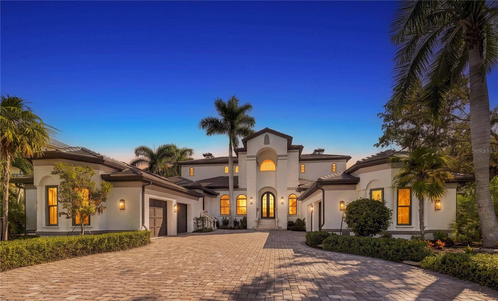 8569 MIDNIGHT PASS ROAD, Sarasota, FL 34242 8569 MIDNIGHT PASS ROAD, Sarasota, FL 34242