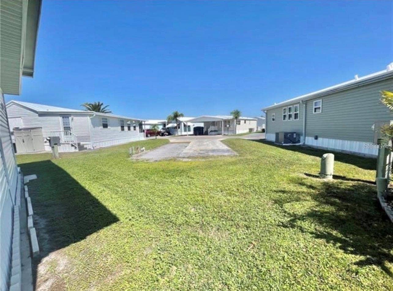 3333 26TH AVENUE E, #1124, Bradenton, FL 34208 3333 26TH AVENUE E, #1124, Bradenton, FL 34208