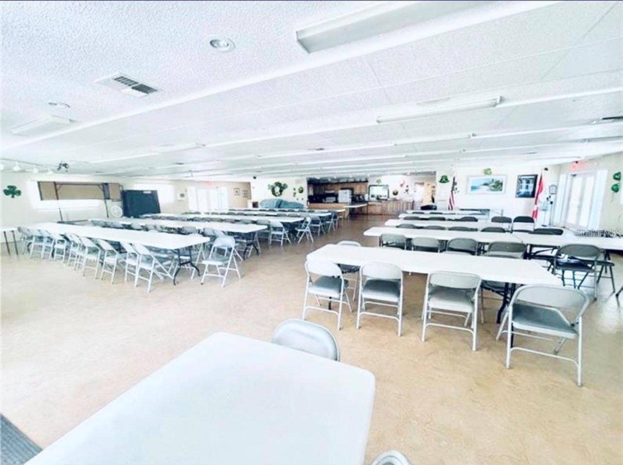 3333 26TH AVENUE E, #1124, Bradenton, FL 34208 3333 26TH AVENUE E, #1124, Bradenton, FL 34208
