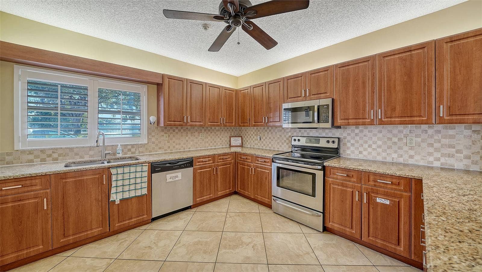 4550 PINEBROOK CIRCLE, #203, Bradenton, FL 34209 Clubhouse Kitchen