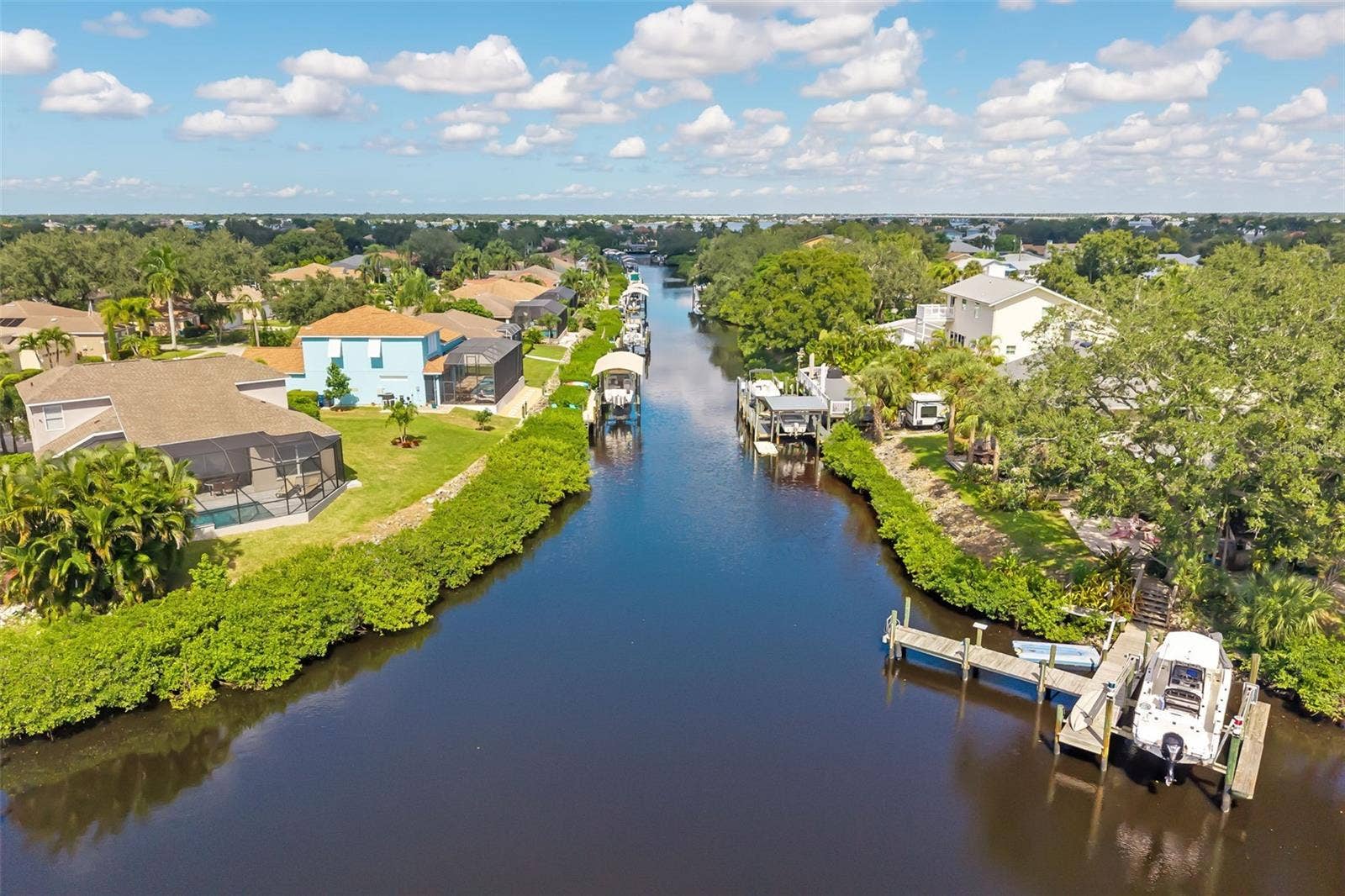 124 41ST CIRCLE E, Bradenton, FL 34208 Canal leaving culdesac to Manatee River