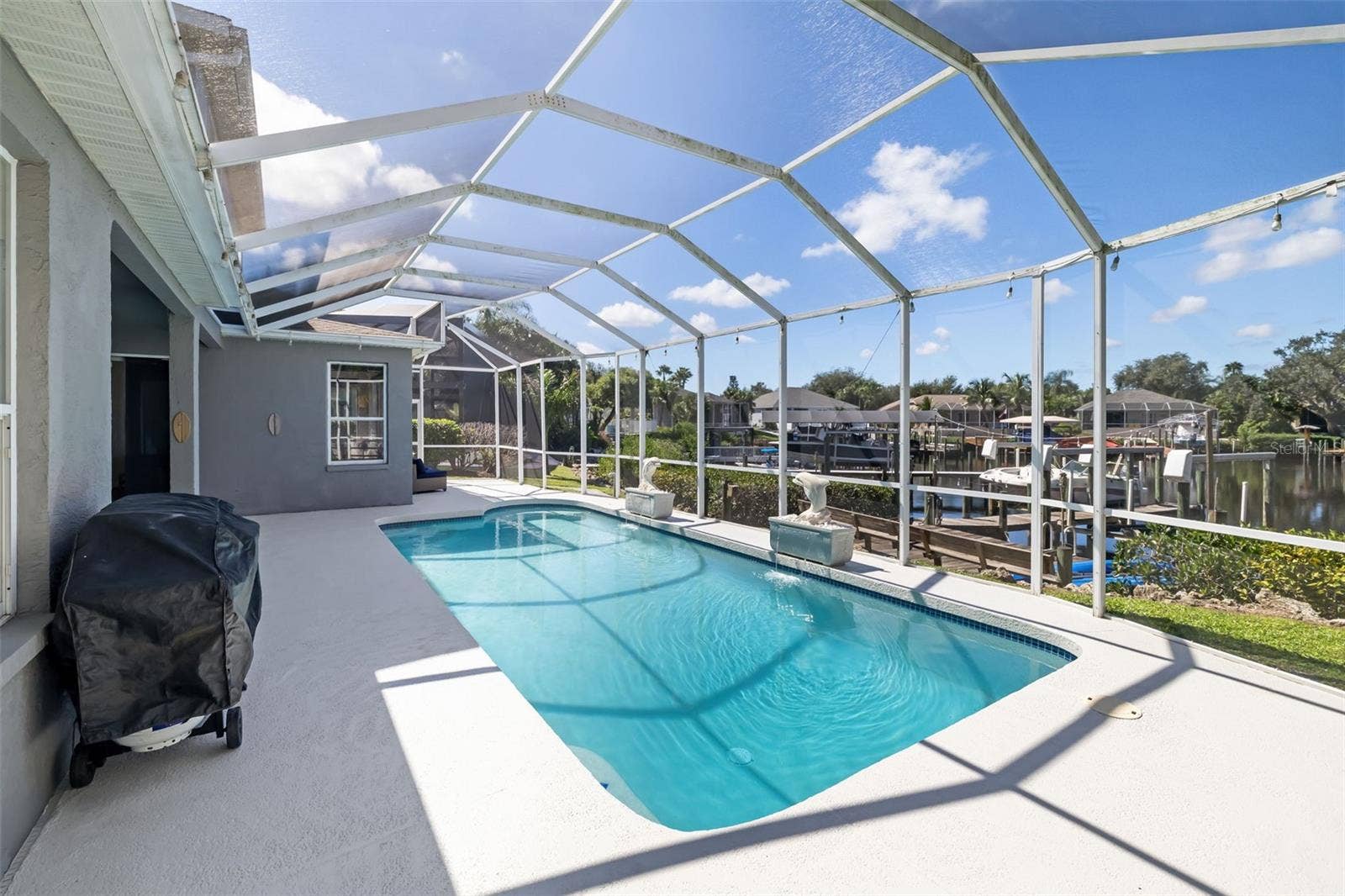 124 41ST CIRCLE E, Bradenton, FL 34208 124 41ST CIRCLE E, Bradenton, FL 34208