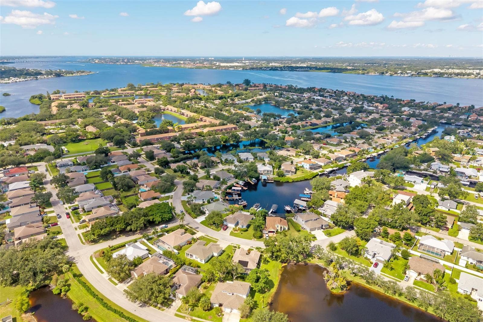 124 41ST CIRCLE E, Bradenton, FL 34208 124 41ST CIRCLE E, Bradenton, FL 34208