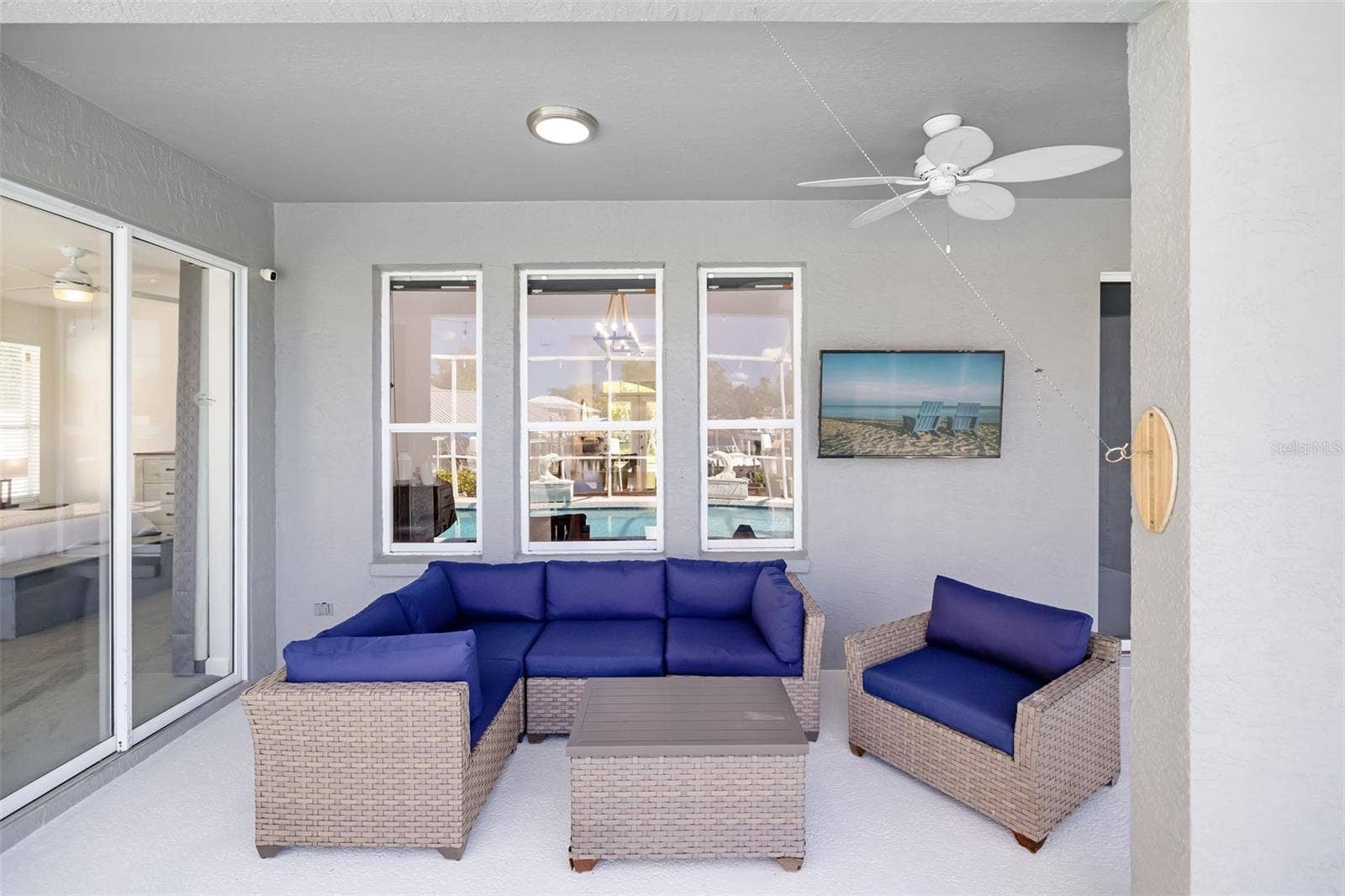 124 41ST CIRCLE E, Bradenton, FL 34208 124 41ST CIRCLE E, Bradenton, FL 34208