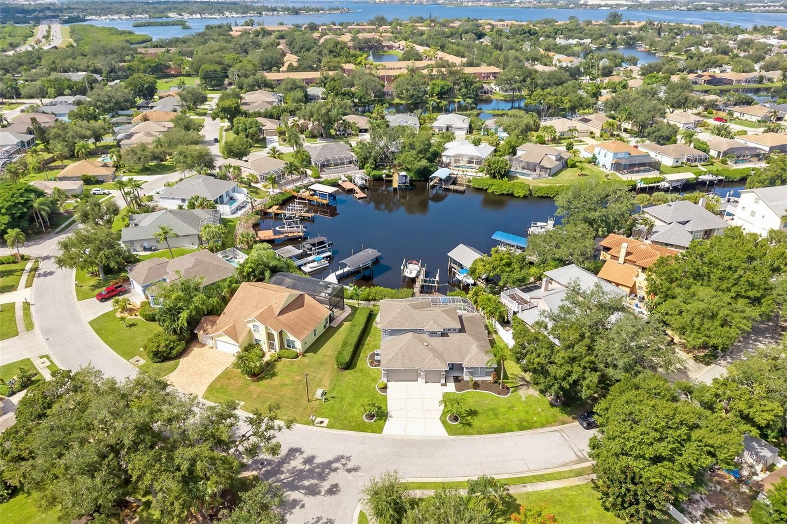 124 41ST CIRCLE E, Bradenton, FL 34208 124 41ST CIRCLE E, Bradenton, FL 34208