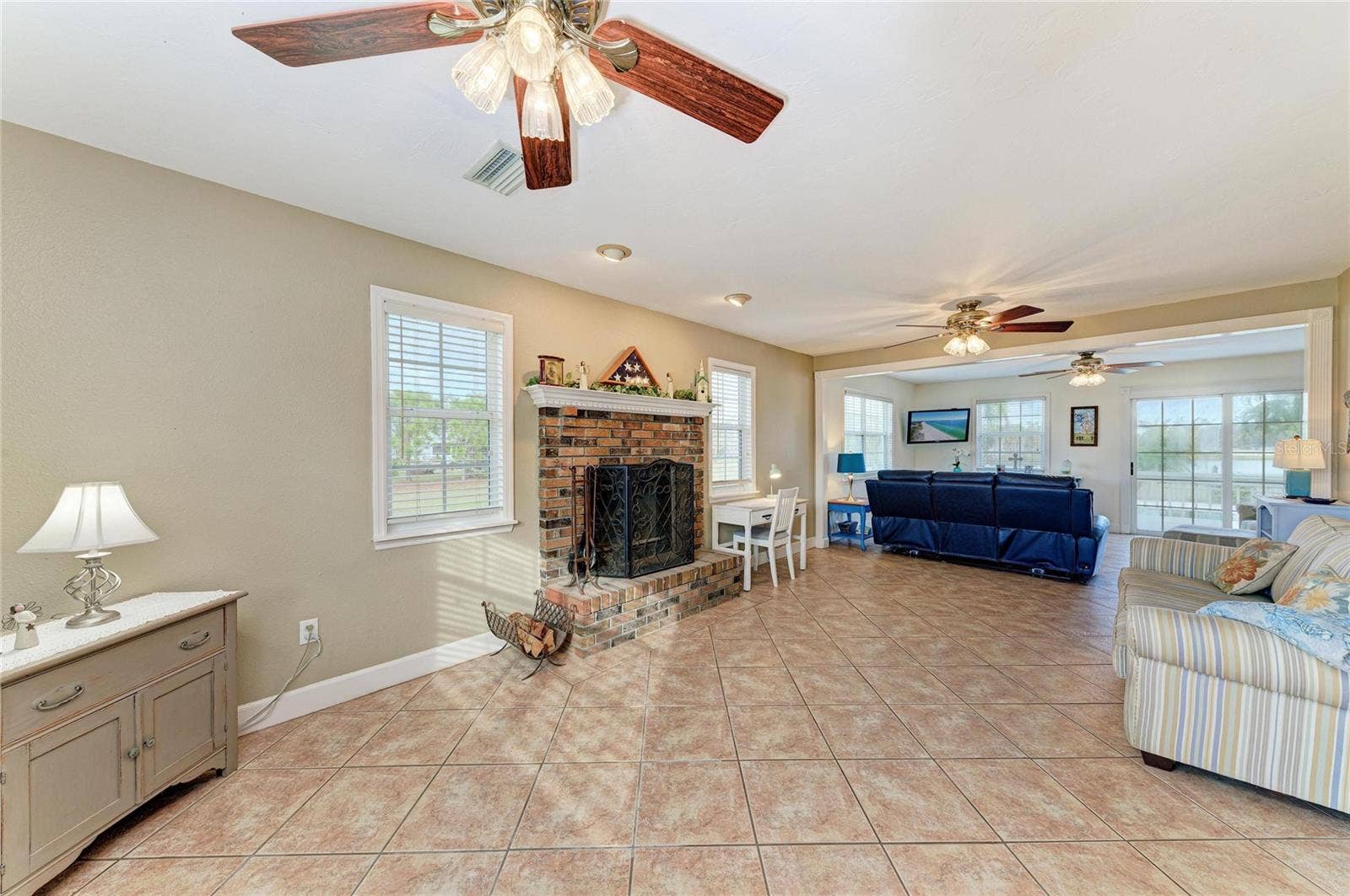 1914 24TH AVENUE W, Palmetto, FL 34221 1914 24TH AVENUE W, Palmetto, FL 34221