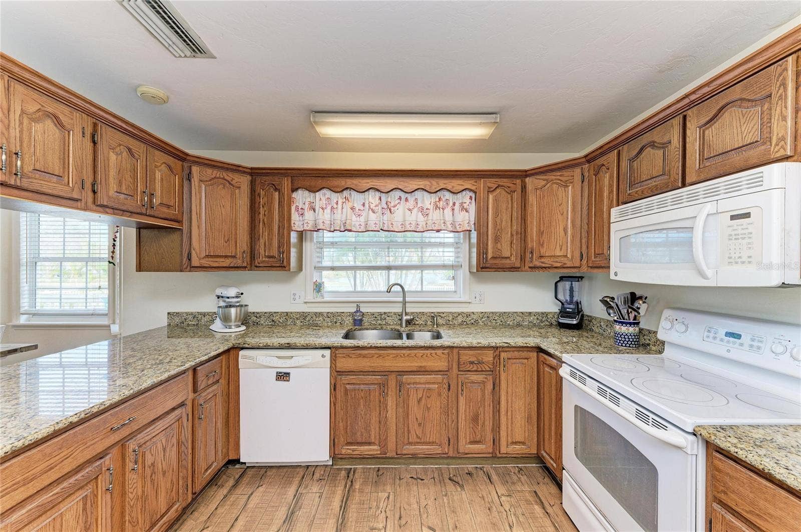 1914 24TH AVENUE W, Palmetto, FL 34221 1914 24TH AVENUE W, Palmetto, FL 34221