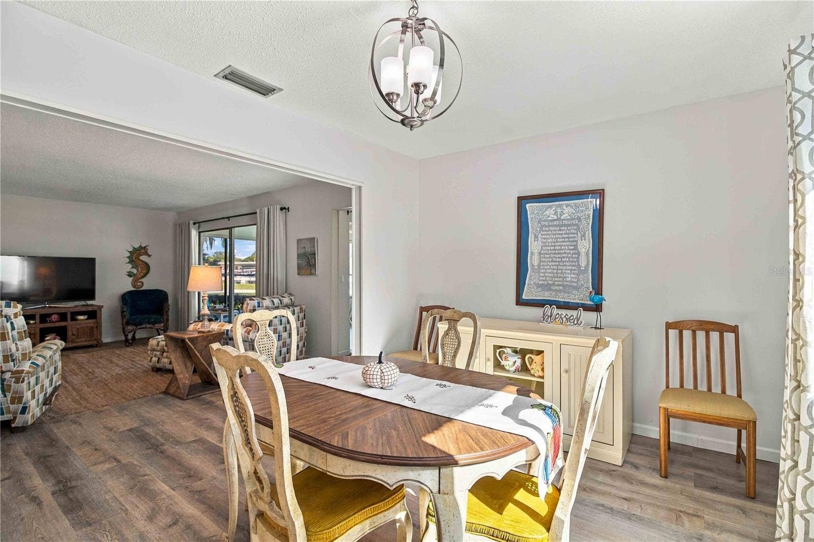 1272 BELLEFLOWER STREET, #128, Sarasota, FL 34232 1272 BELLEFLOWER STREET, #128, Sarasota, FL 34232
