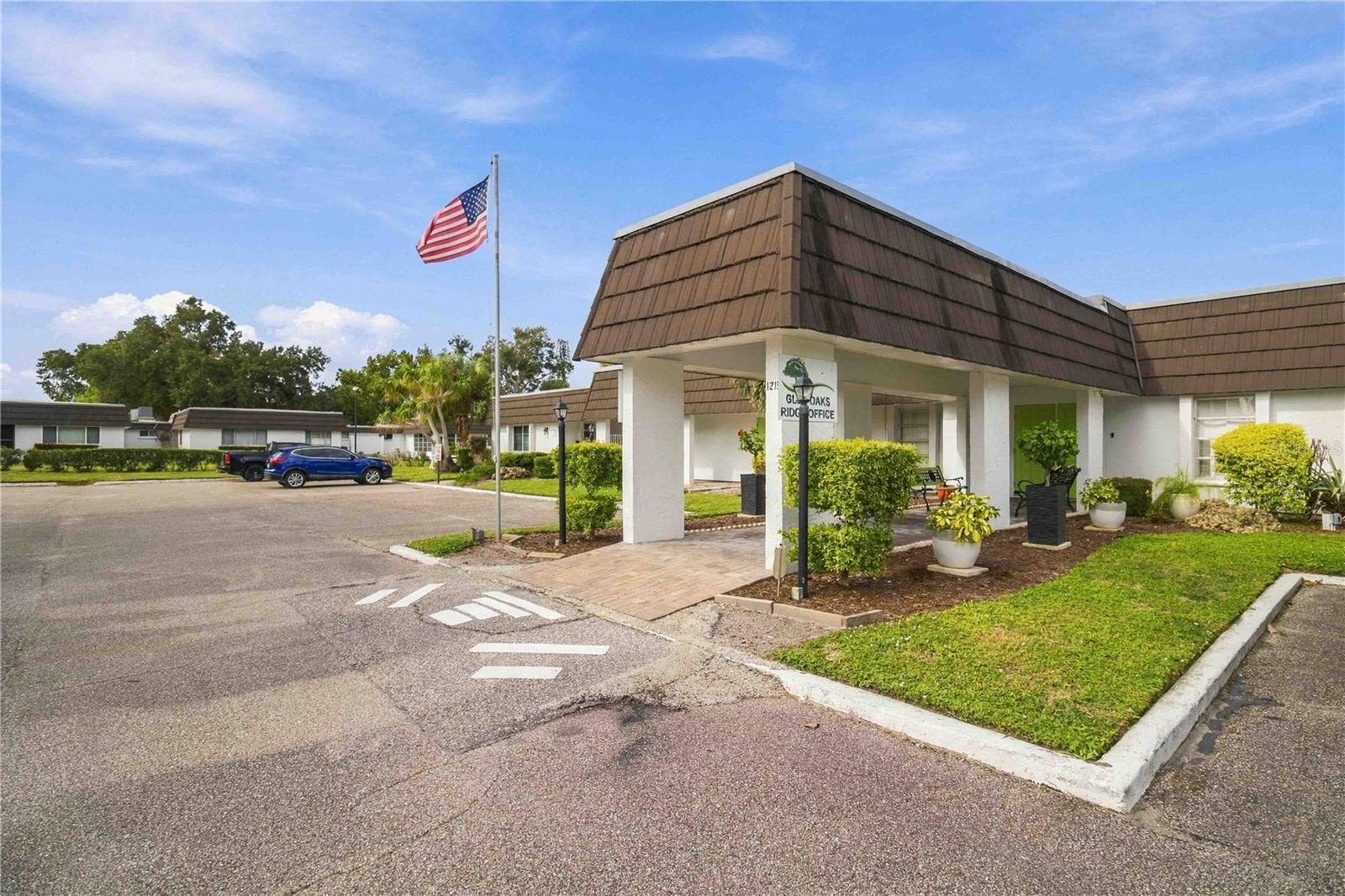 1272 BELLEFLOWER STREET, #128, Sarasota, FL 34232 1272 BELLEFLOWER STREET, #128, Sarasota, FL 34232