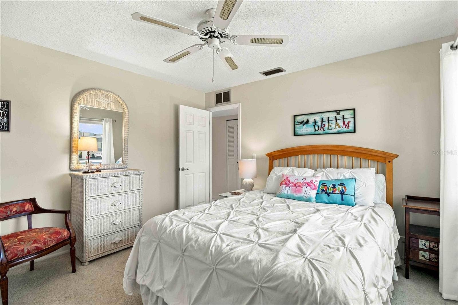 1272 BELLEFLOWER STREET, #128, Sarasota, FL 34232 1272 BELLEFLOWER STREET, #128, Sarasota, FL 34232