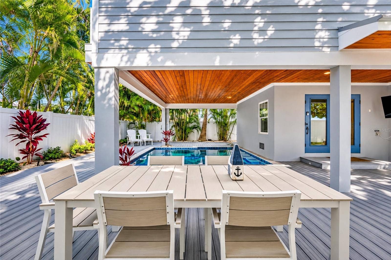 104 5TH STREET S, Bradenton Beach, FL 34217