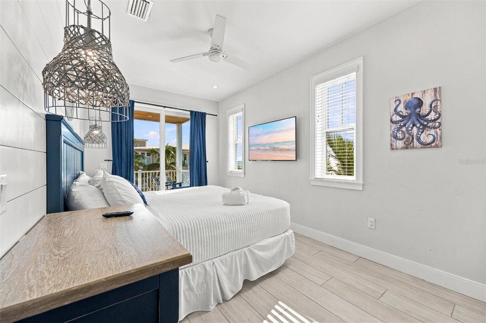 104 5TH STREET S, Bradenton Beach, FL 34217