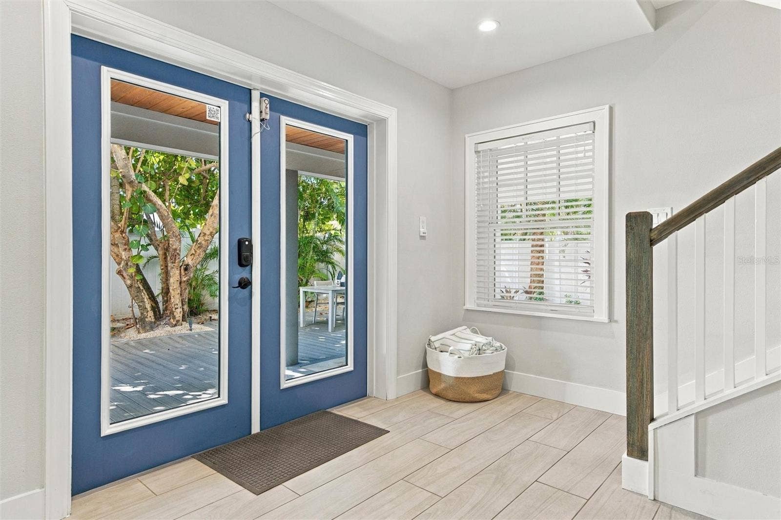 104 5TH STREET S, Bradenton Beach, FL 34217