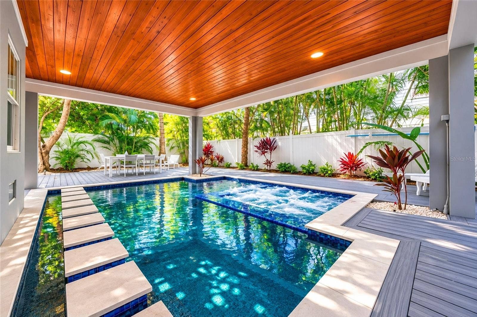 104 5TH STREET S, Bradenton Beach, FL 34217