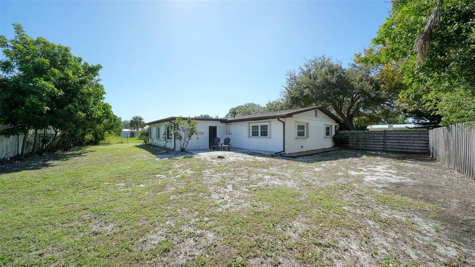 2465 HIBISCUS STREET, Sarasota, FL 34239