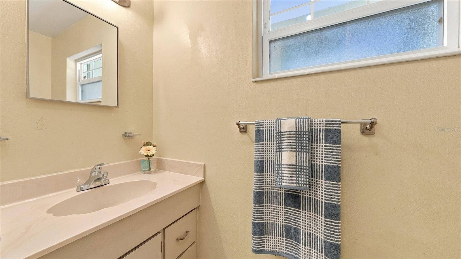 2465 HIBISCUS STREET, Sarasota, FL 34239