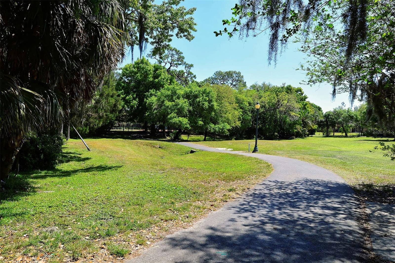 2465 HIBISCUS STREET, Sarasota, FL 34239