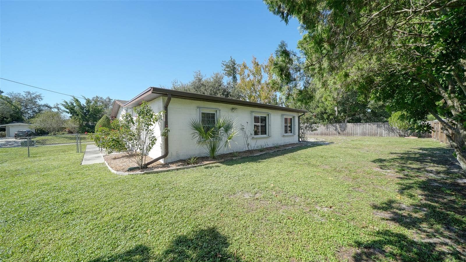 2465 HIBISCUS STREET, Sarasota, FL 34239