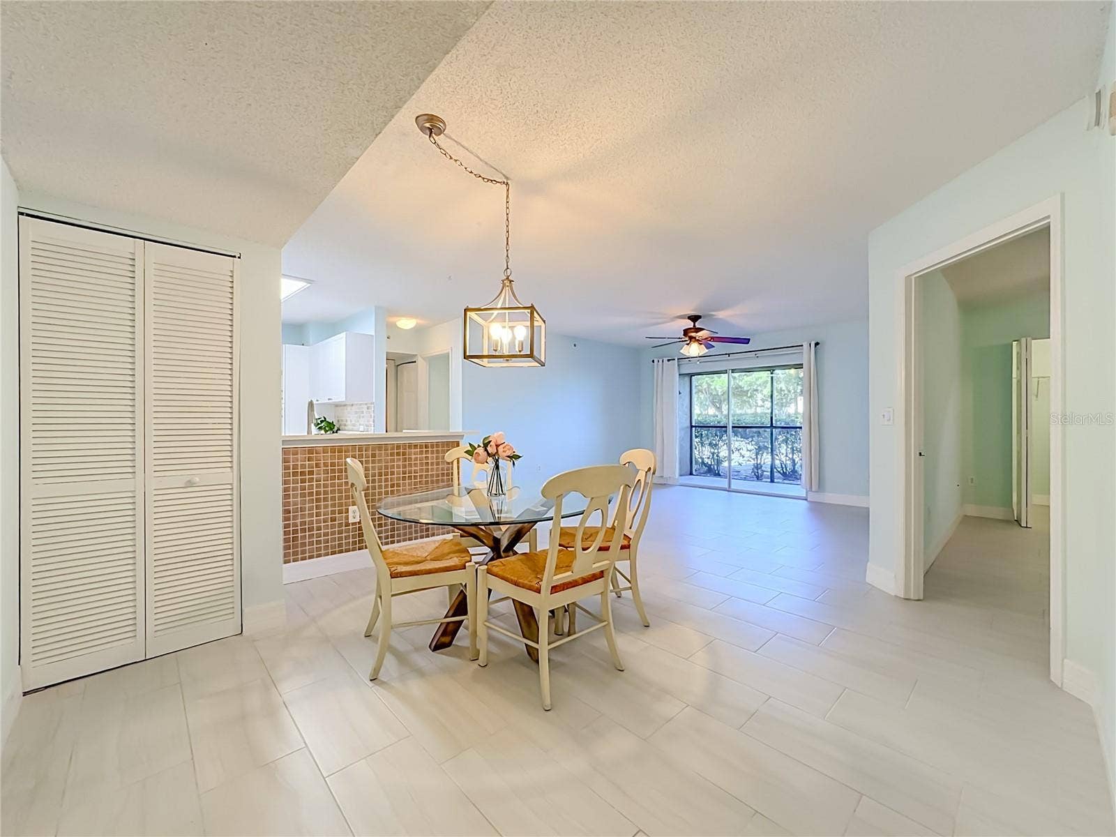 8880 COLONNADES COURT W, #413, Bonita Springs, FL 34135 Kitchen