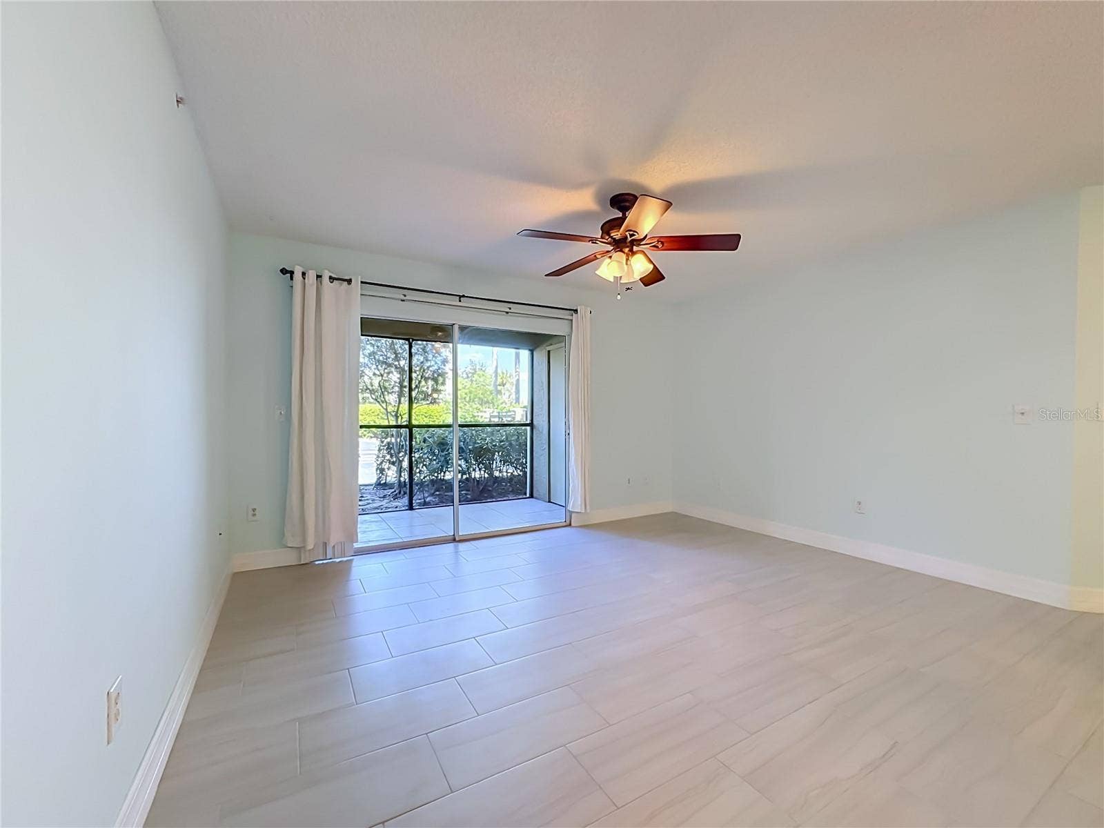 8880 COLONNADES COURT W, #413, Bonita Springs, FL 34135 Great Room to Lanai