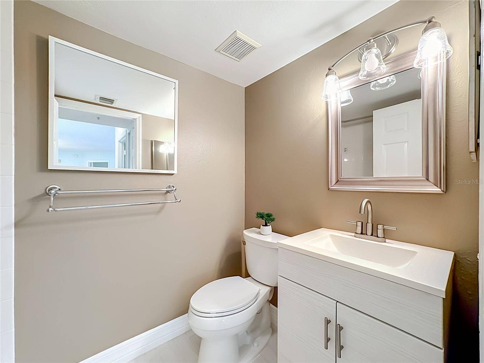 8880 COLONNADES COURT W, #413, Bonita Springs, FL 34135 2nd Bathroom