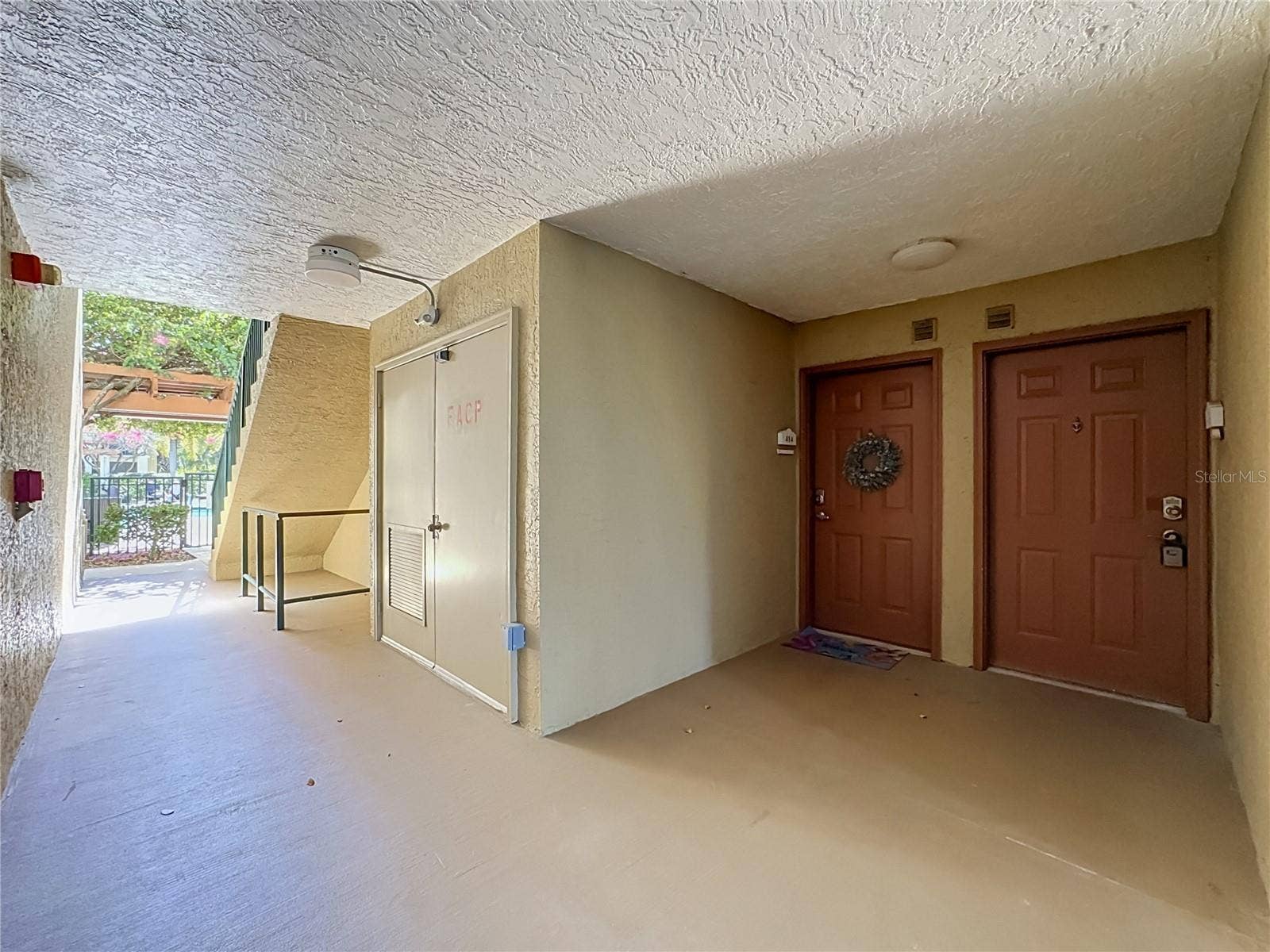 8880 COLONNADES COURT W, #413, Bonita Springs, FL 34135 Entry