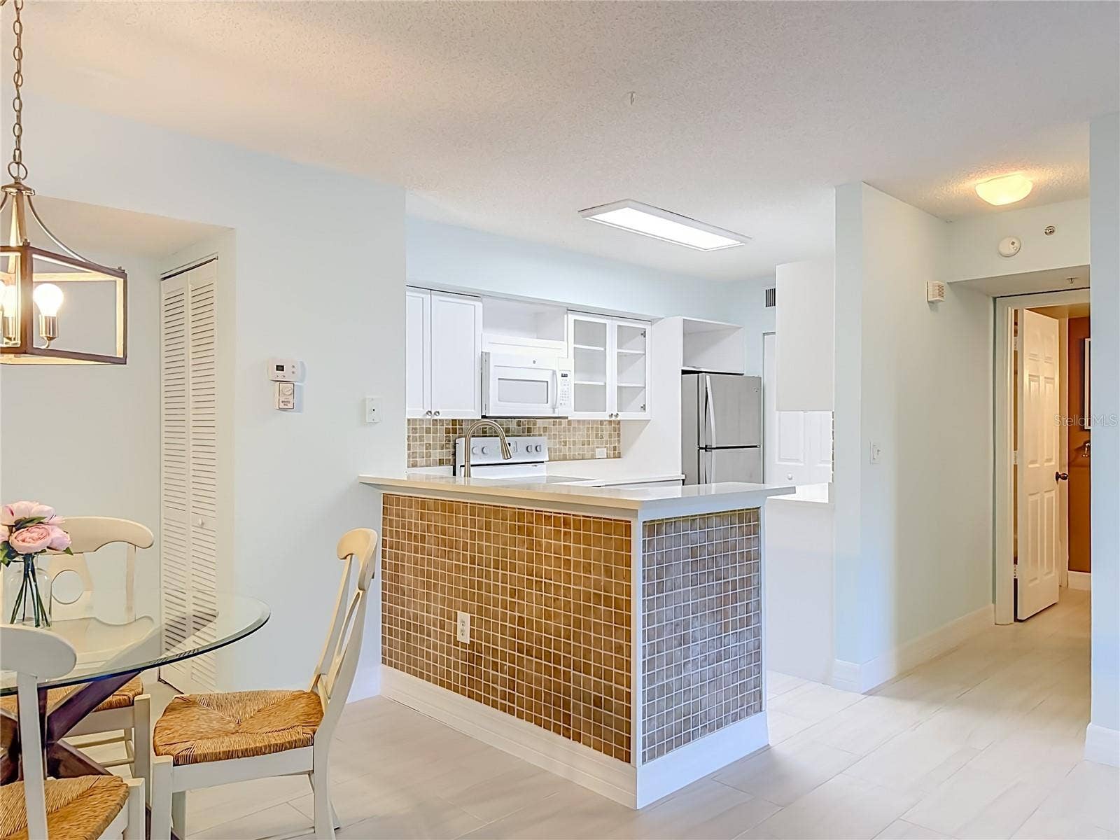 8880 COLONNADES COURT W, #413, Bonita Springs, FL 34135 Kitchen