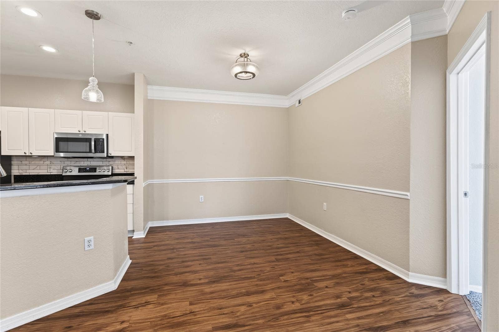 5180 NORTHRIDGE ROAD, #106, Sarasota, FL 34238 Dining Room